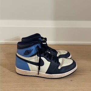 Jordan 1 Retro High Obsidian